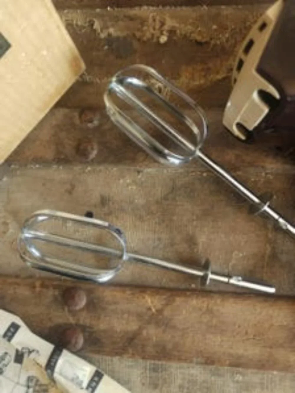 Vintage 1970s hand Mixer, Sunbeam Mixmaster Model 200x, Working with Box and Man